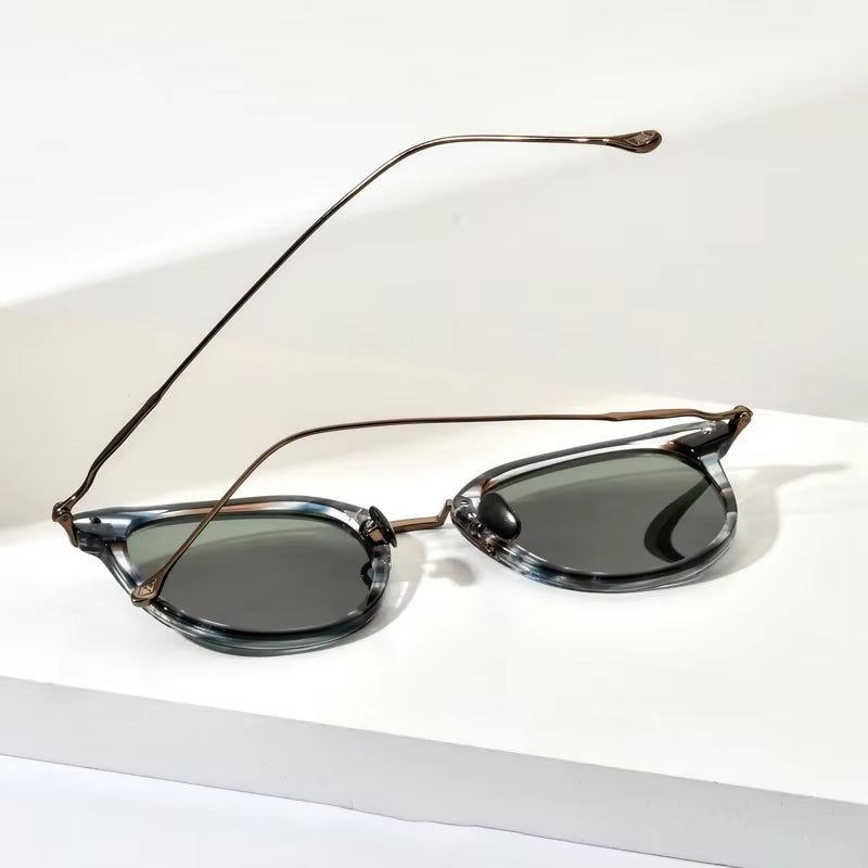 Quadratische Sonnenbrillen BRS1039