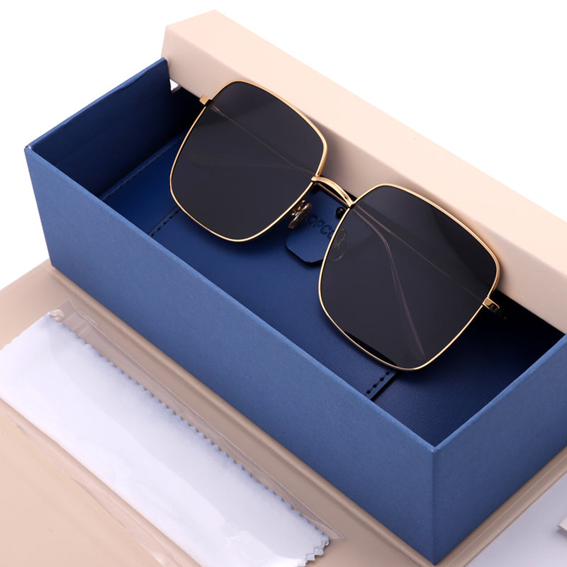 Quadratische Sonnenbrillen S1045