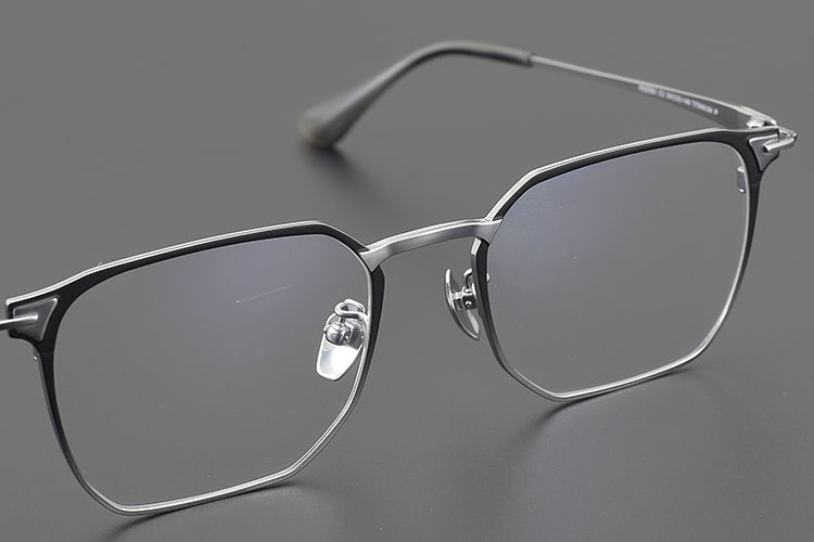 Quadratische Brillen TG1044