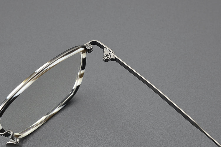 Quadratische Brillen TG1181