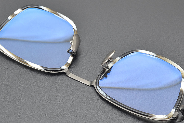 Quadratische Brillen TG1181