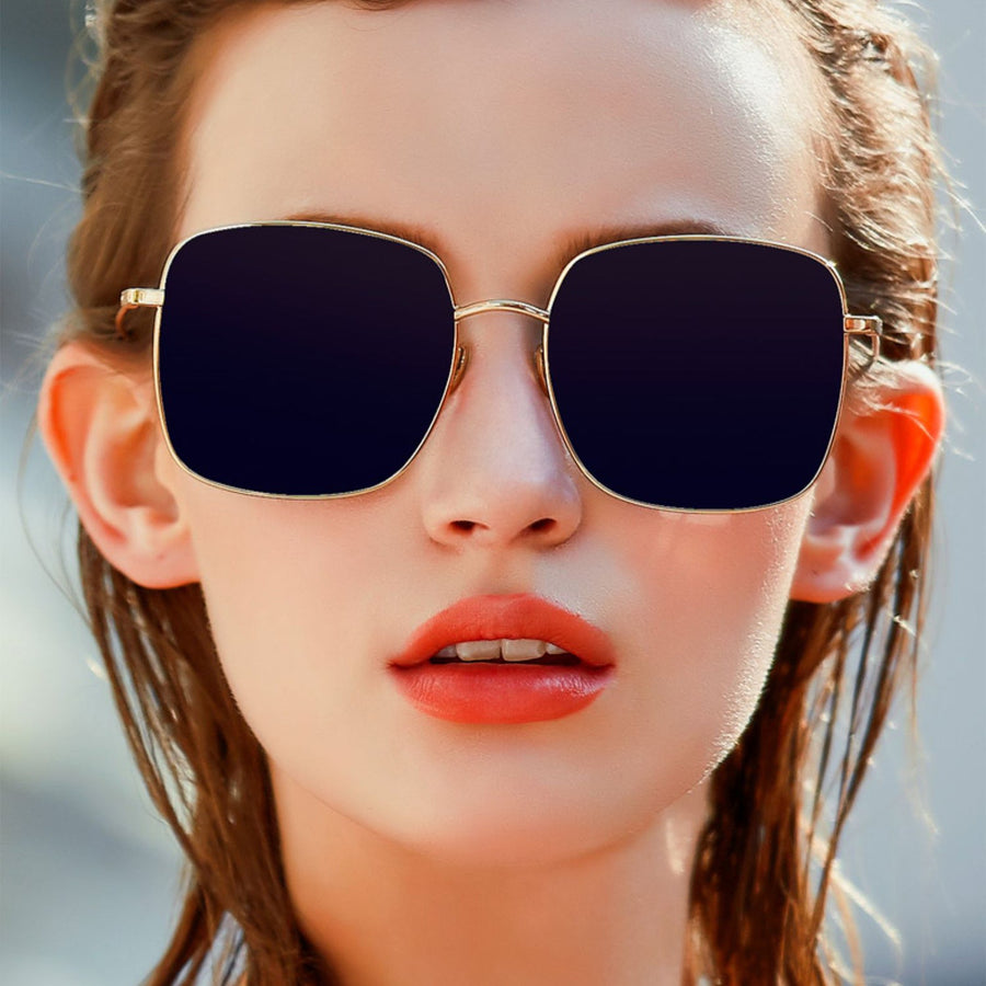 Quadratische Sonnenbrillen S1045