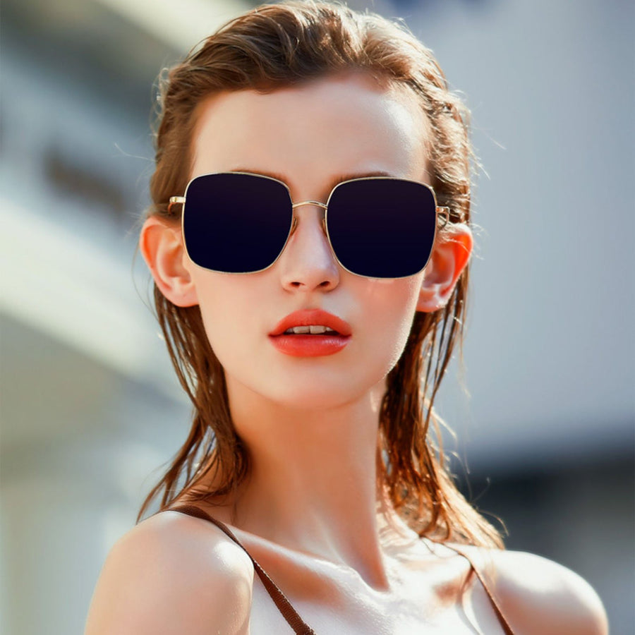 Quadratische Sonnenbrillen S1045