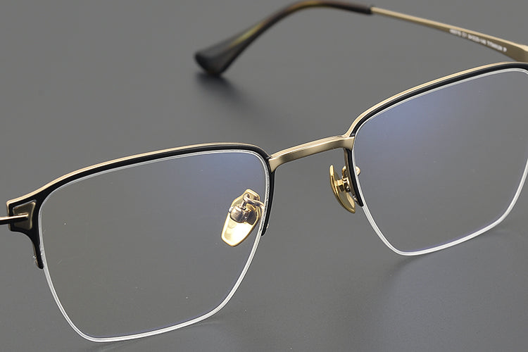 Quadratische Brillen TG1042